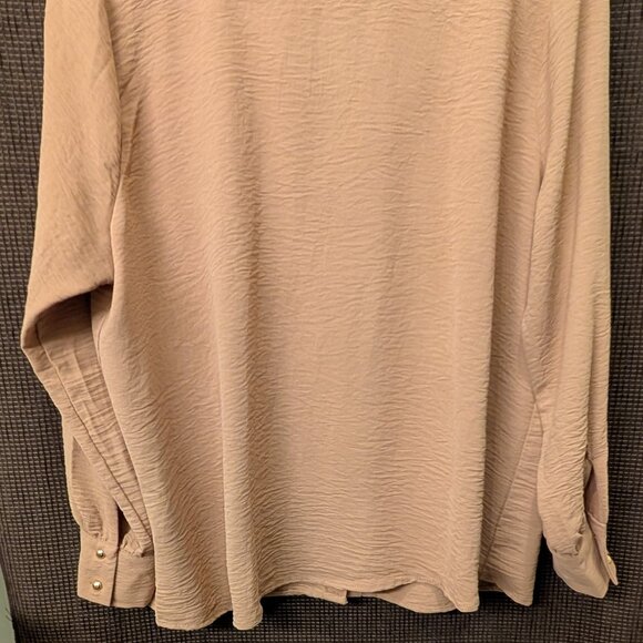 Adrienne Vittadini Womens Size XL Long Sleeve Beige Button Front Blouse - Picture 6 of 6